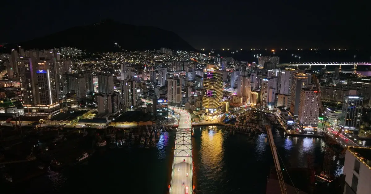Comparaison : Séoul vs Tokyo pour les amateurs de technologie